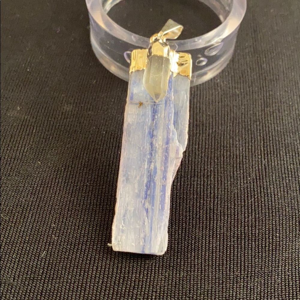 Blue kyanite & quartz crystal pendant - Picture 1 of 4
